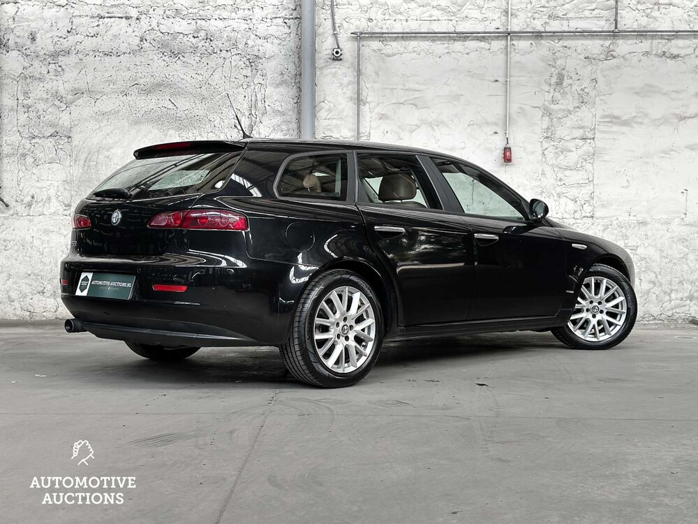 Alfa Romeo 159 Sportwagon 1.9 JTS Distinctive 160hp 2006 ORIG-NL, 38-SX-RZ