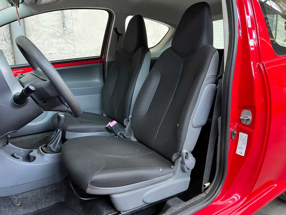 Toyota Aygo 1.0-12V Access 68PS 2009, TR-390-H