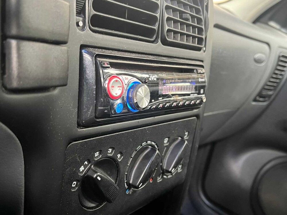 Volkswagen Polo 1.6 75pk 1999 -Orig. NL-, XJ-ZR-17