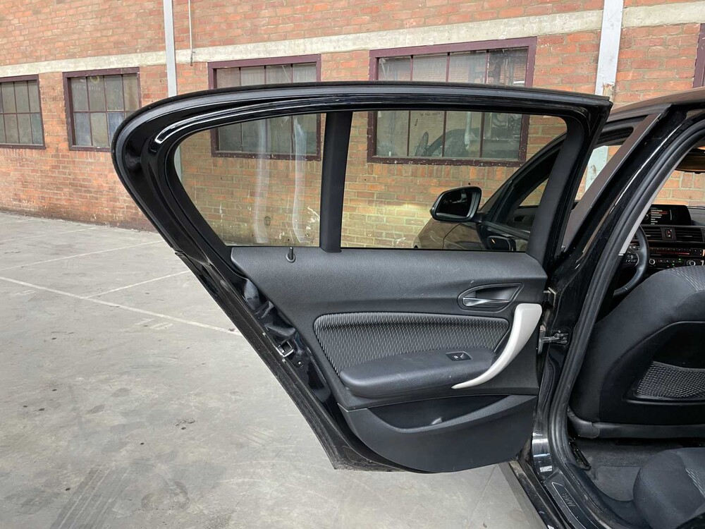 BMW 1 Series 116i M Sport 109hp 2015, TG-564-V