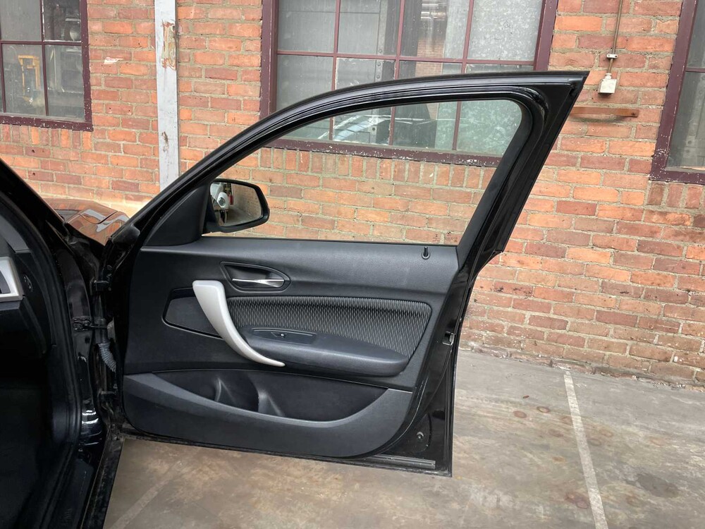 BMW 1 Series 116i M Sport 109hp 2015, TG-564-V