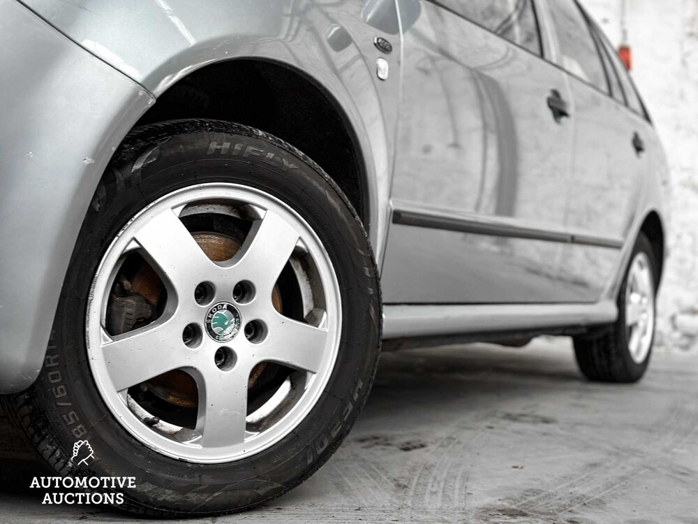 Skoda Fabia Combi 1.4-16V Elegance 75pk 2003 -Orig. NL-, 01-LL-PD