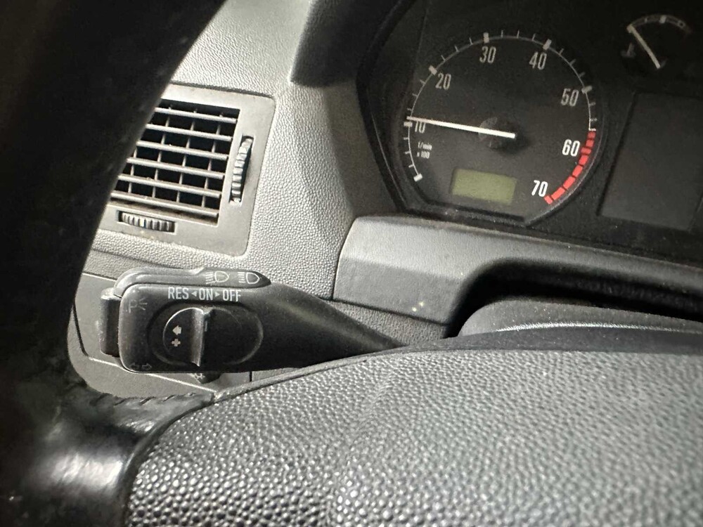 Skoda Fabia Combi 1.4-16V Elegance 75pk 2003 -Orig. NL-, 01-LL-PD