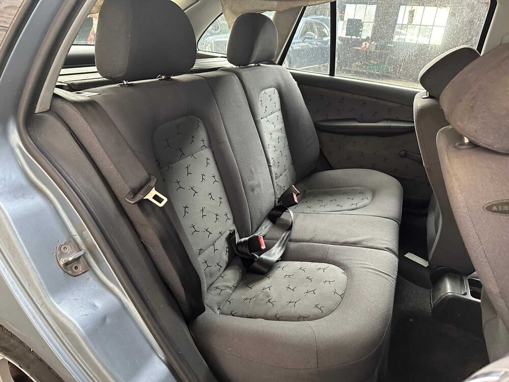 Skoda Fabia Combi 1.4-16V Elegance 75pk 2003 -Orig. NL-, 01-LL-PD