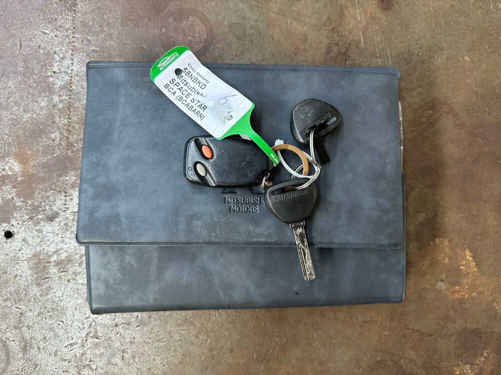 Mitsubishi Space Star 1.6 Family 98pk 2003 -Orig. NL-, 58-NB-KD