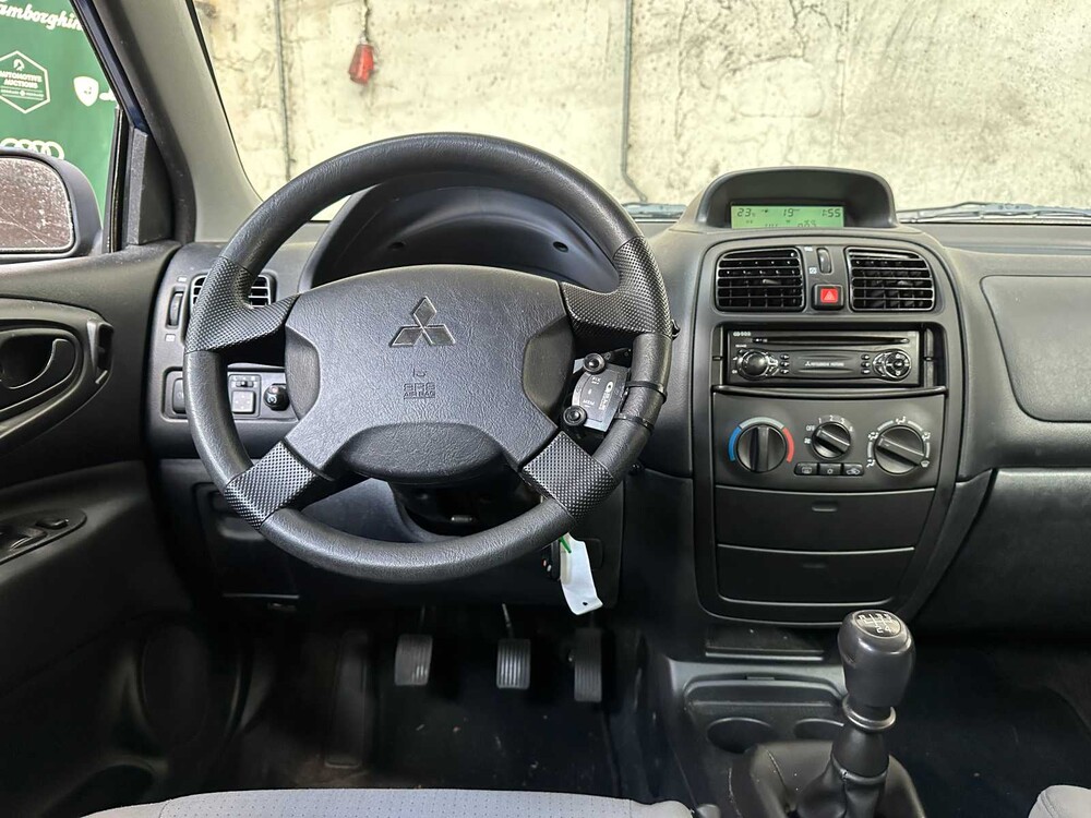 Mitsubishi Space Star 1.6 Family 98pk 2003 -Orig. NL-, 58-NB-KD