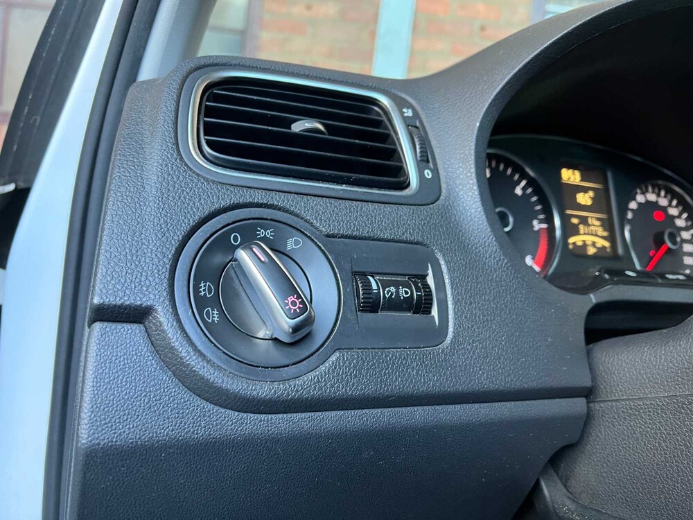 Volkswagen Polo 1.2 TDI Bl.M. Comfl. 75pk 2010 -Orig. NL-, 81-LSV-3