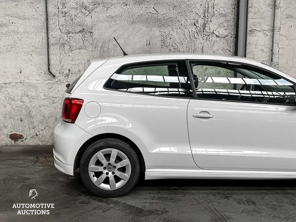 Volkswagen Polo 1.2 TDI Bl.M. Comfl. 75pk 2010 -Orig. NL-, 81-LSV-3
