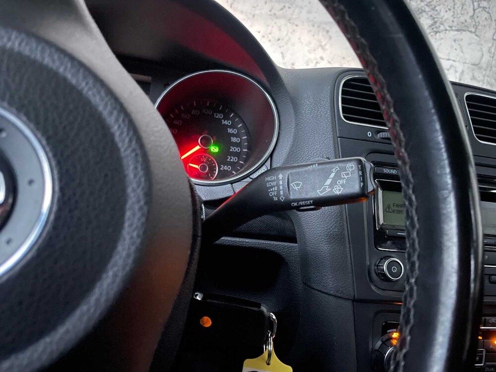 Volkswagen Golf Variant 1.4 TSI Trendline 122pk 2010, GN-217-T