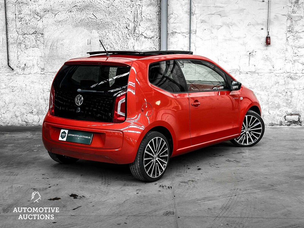 Volkswagen Up Groove 1.0 74hp 2014, 7-ZDG-04