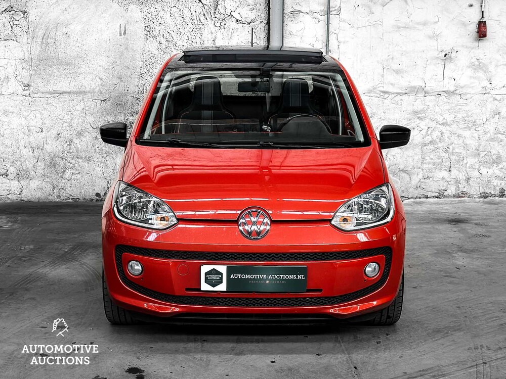 Volkswagen Up Groove 1.0 74hp 2014, 7-ZDG-04