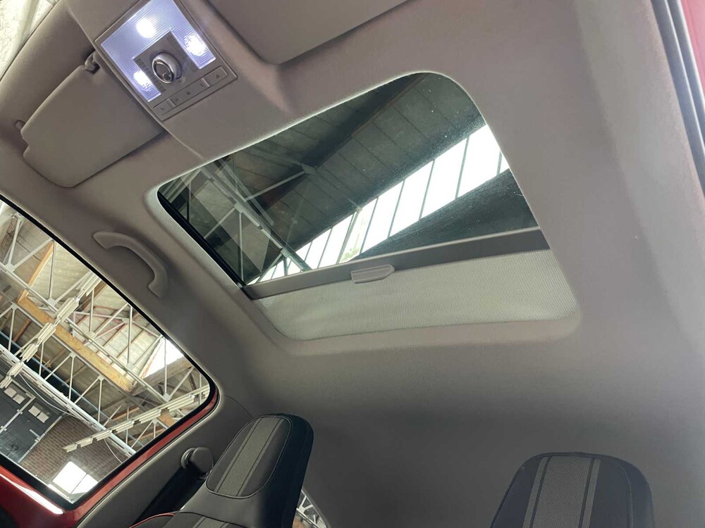 Volkswagen Up Groove 1.0 74hp 2014, 7-ZDG-04