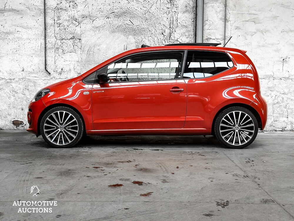 Volkswagen Up Groove 1.0 74hp 2014, 7-ZDG-04