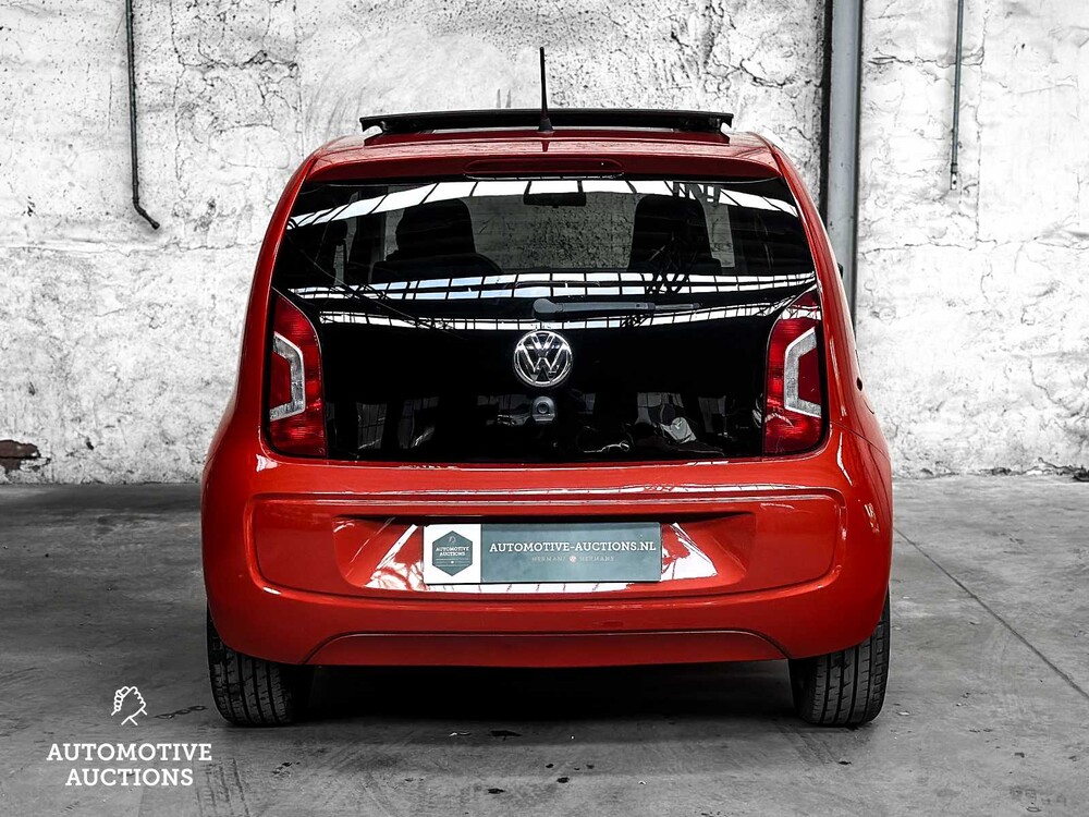 Volkswagen Up Groove 1.0 74hp 2014, 7-ZDG-04