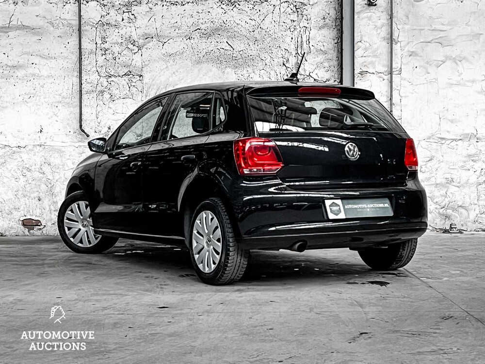 Volkswagen Polo 1.6 TDI BlueM Highline 90pk 2012, J-068-RV