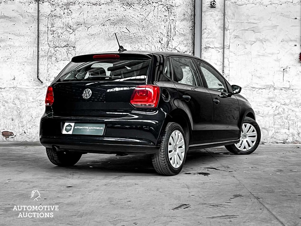 Volkswagen Polo 1.6 TDI BlueM Highline 90pk 2012, J-068-RV