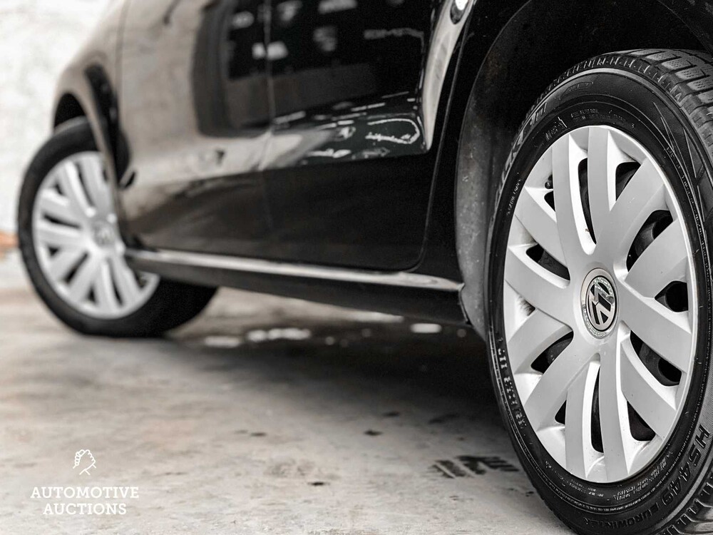 Volkswagen Polo 1.6 TDI BlueM Highline 90pk 2012, J-068-RV