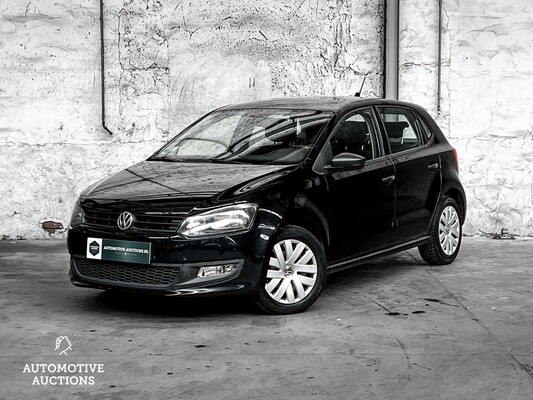 Volkswagen Polo 1.6 TDI BlueM Highline 90hp 2012, J-068-RV