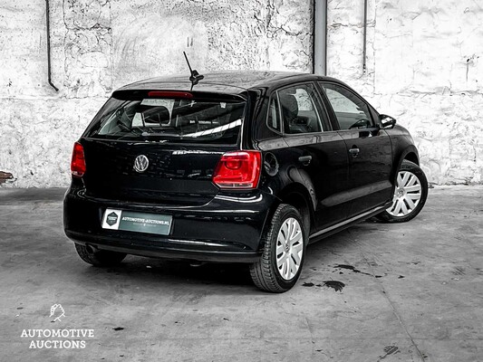 Volkswagen Polo 1.6 TDI BlueM Highline 90hp 2012, J-068-RV