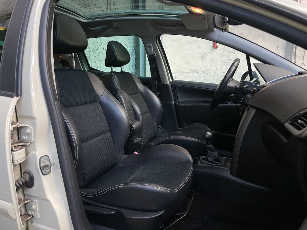 Peugeot 207 SW Outdoor 1.6 VTi XS 120pk 2008 -Orig. NL-, 80-GKT-1