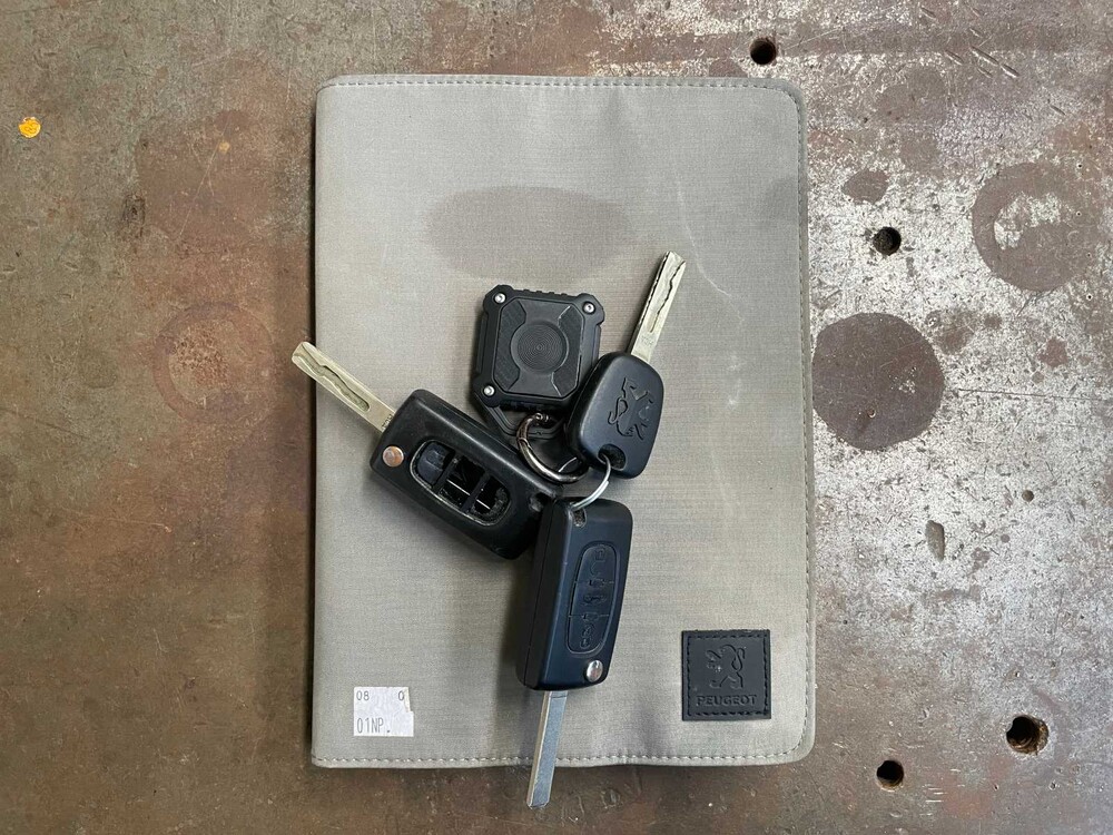 Peugeot 207 SW Outdoor 1.6 VTi XS 120pk 2008 -Orig. NL-, 80-GKT-1