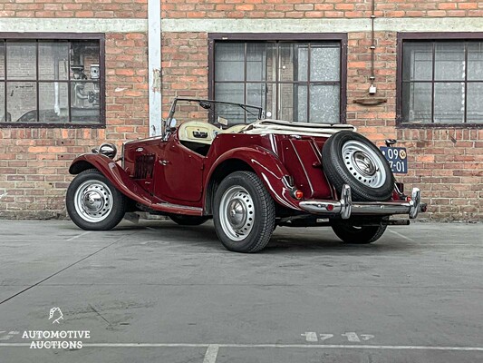 MG TD Cabriolet 54pk 1949, 09-SZ-01 Oldtimer