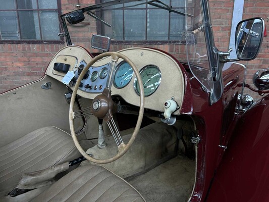 MG TD Cabriolet 54hp 1949, 09-SZ-01 Classic car