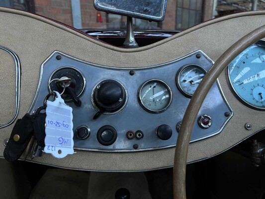 MG TD Cabriolet 54hp 1949, 09-SZ-01 Classic car