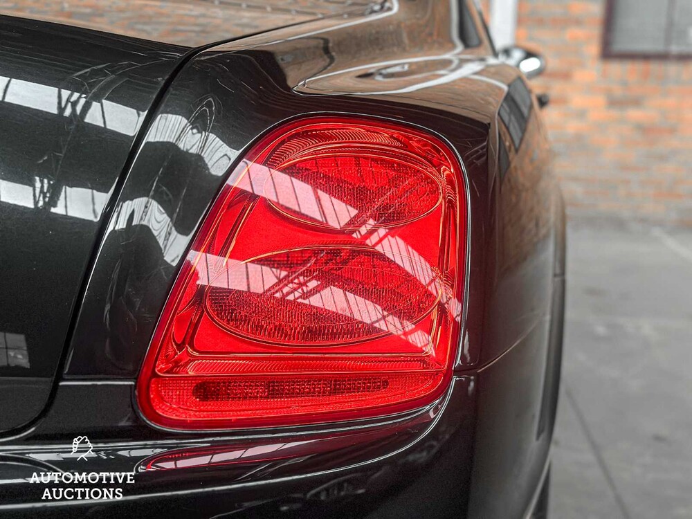Bentley Continental Flying Spur 6.0 W12 560pk 2006 (Origineel-NL), 80-SJ-HP