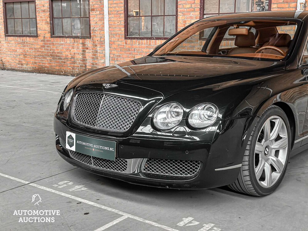 Bentley Continental Flying Spur 6.0 W12 560pk 2006 (Origineel-NL), 80-SJ-HP