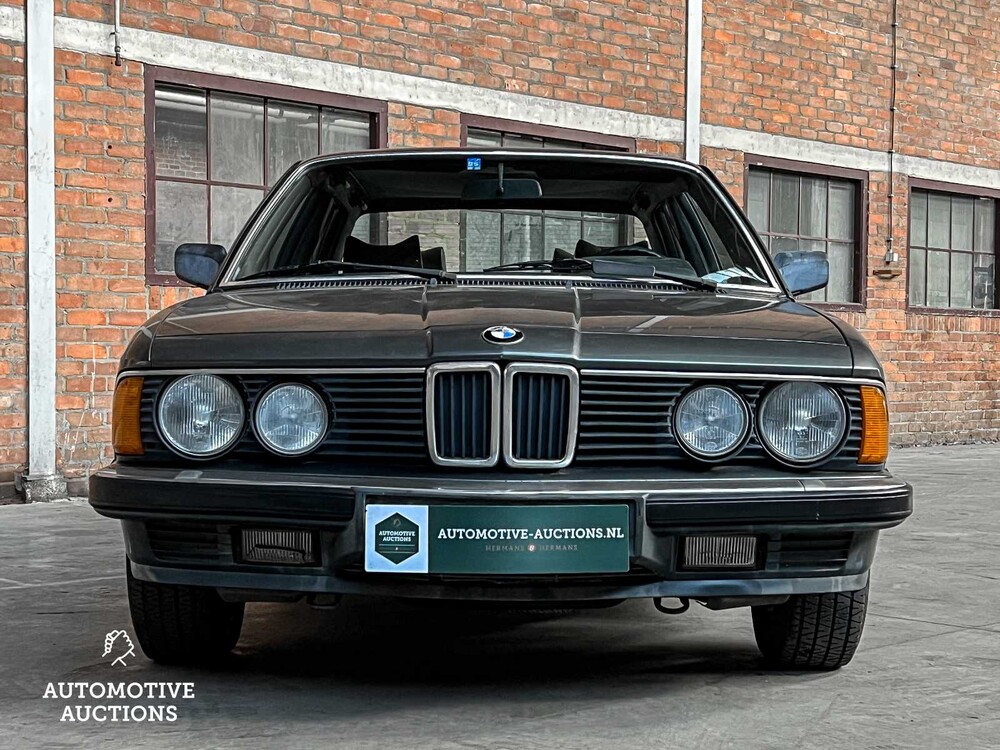 BMW 732i (E23) 3.2 L6 197pk 1985 7-Serie Oldtimer