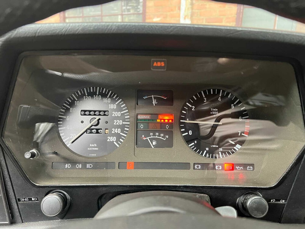 BMW 635CSi 218pk 1982 6-Serie, 50-ZG-LH Youngtimer