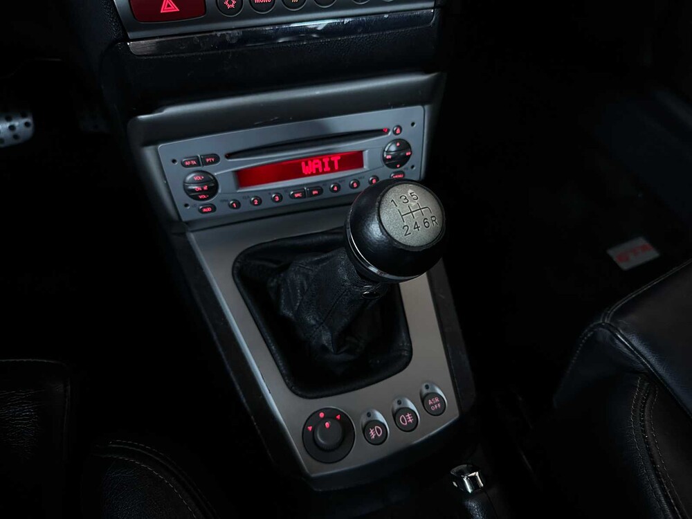 Alfa Romeo 156 GTA 3.2 V6 250pk 2003 -Youngtimer-