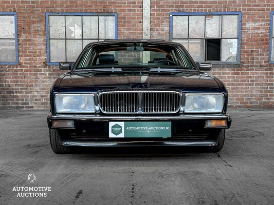 Daimler 4.0 L6 238hp 1990 -Youngtimer