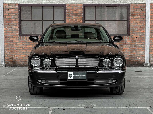 Jaguar XJ8 4.2 V8 298pk 2004 Youngtimer