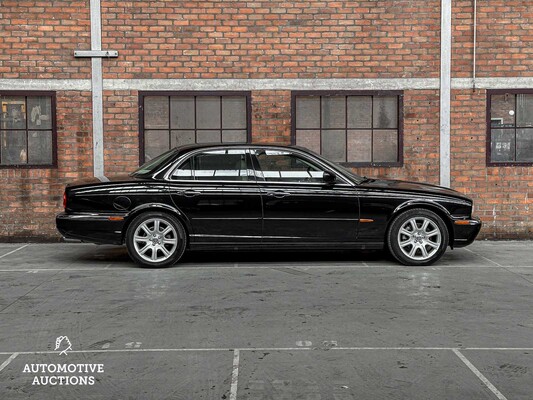 Jaguar XJ8 4.2 V8 298pk 2004 Youngtimer