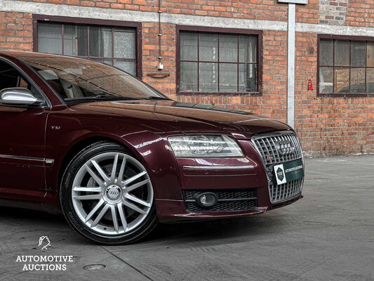 Audi S8 5.2 V10 450pk 2007 Audi Exclusive Youngtimer