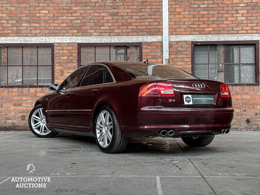 Audi S8 5.2 V10 450pk 2007 Audi Exclusive Youngtimer