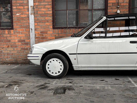 Peugeot 205 Cabriolet 1.4i CJ 60hp 1989, R-769-TH