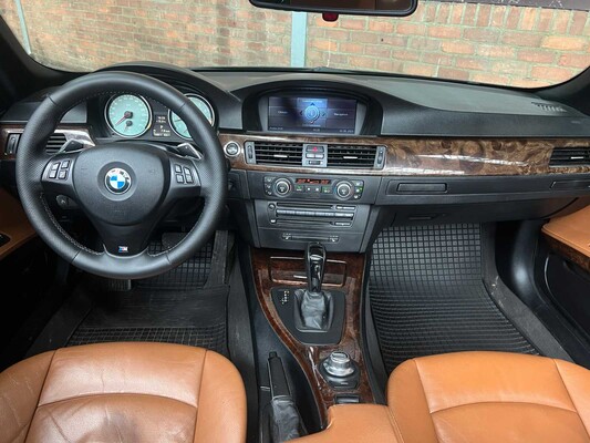 BMW 335i Cabriolet 3.0 L6 306PS 2008 -Youngtimer-