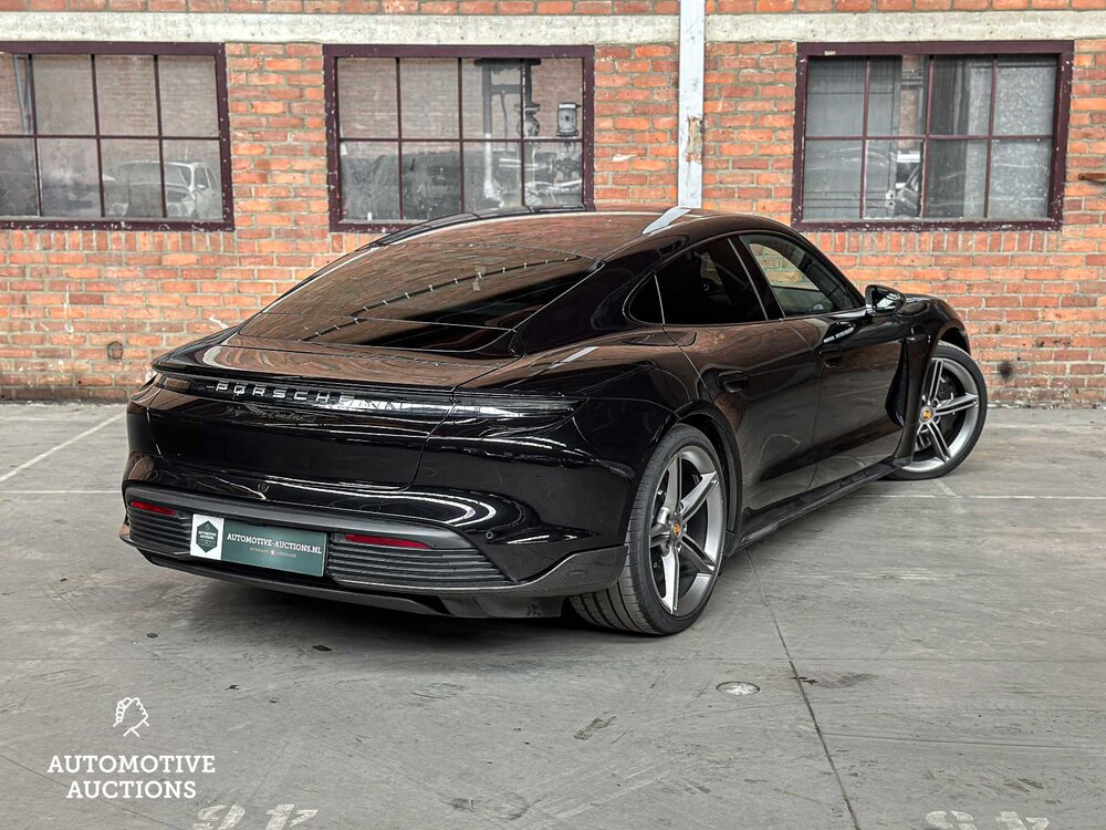 Porsche Taycan Turbo S 94kWh 761pk 2021 Sport-Chrono (Carbon)