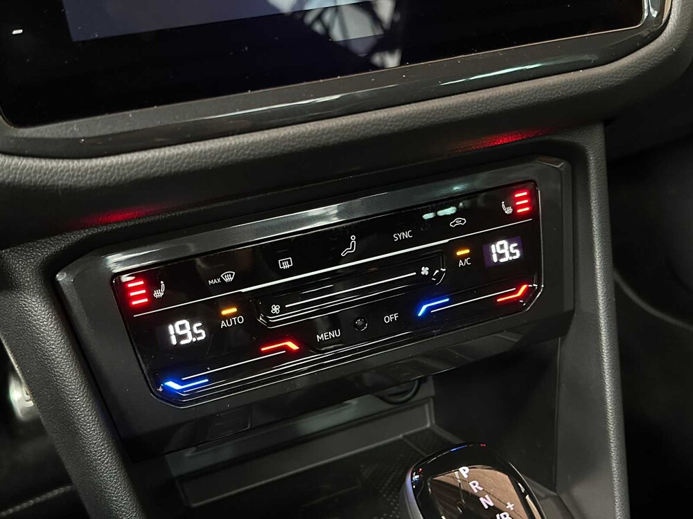 Volkswagen Tiguan 1.4 eHybrid R-Line Business 245hp 2023 (Manufacturer's Warranty)