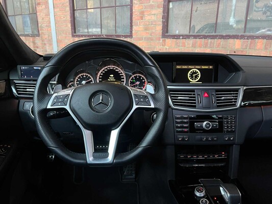 Mercedes-Benz E63 AMG Kombi DESIGNO 5.5 V8 525PS 2012