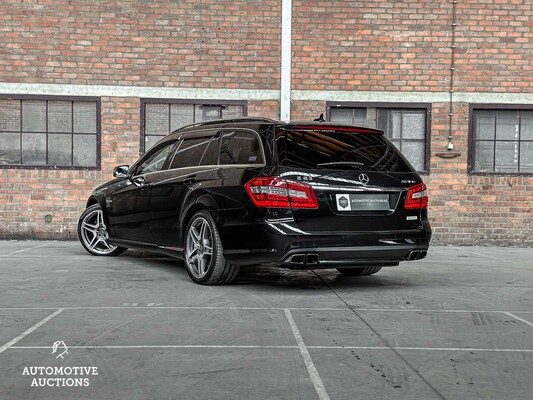 Mercedes-Benz E63 AMG Estate DESIGNO 5.5 V8 525pk 2012