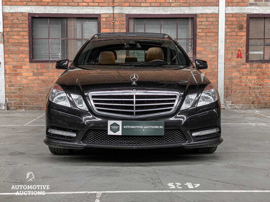 Mercedes-Benz E350 AMG Kombi Designo Avantgarde 3.5 V6 E-Klasse 306HP MJ-2013