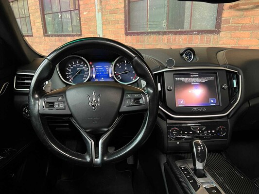 Maserati Ghibli D 3.0 V6 275hp 2015 (ORIGINAL-NL), GL-435-V