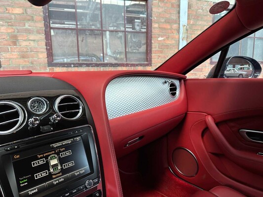 Bentley Continental GT 6.0 W12 575pk 2012 Facelift