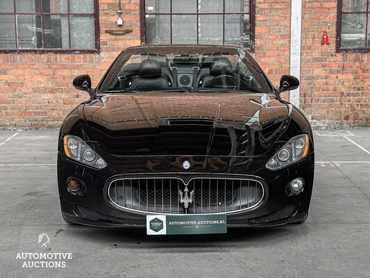 Maserati GranCabrio 4.2 V8 402pk 2010