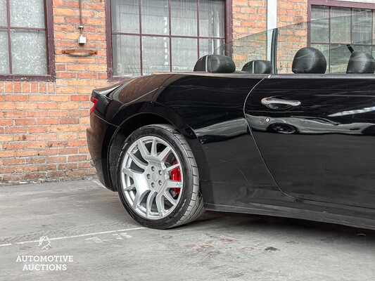 Maserati GranCabrio 4.2 V8 402PS 2010