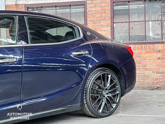 Maserati Ghibli S 3.0 V6 BiTurbo 411pk 2014